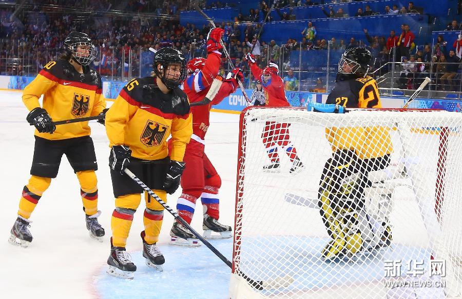 �����W��(hu��)����4��Ů�ӱ��򡪡�����ِ��(ch��ng)Ҋ����