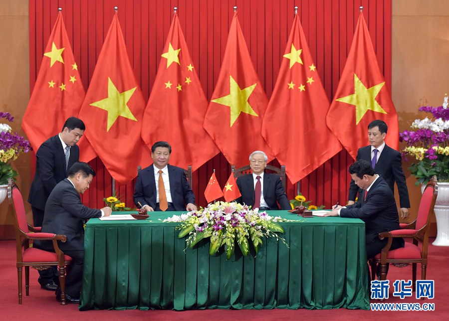 ��(x��)��ƽ�cԽ�����뿂��ӛ��ٹ�ͬҊ�C�p߅�����ļ��ĺ���