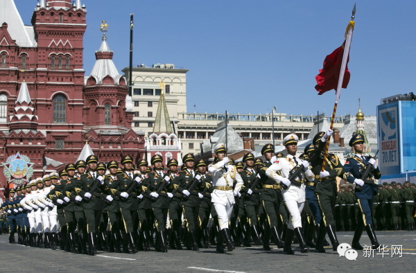 ���_˹��������ڴ�����ƽ��ϯ�L��