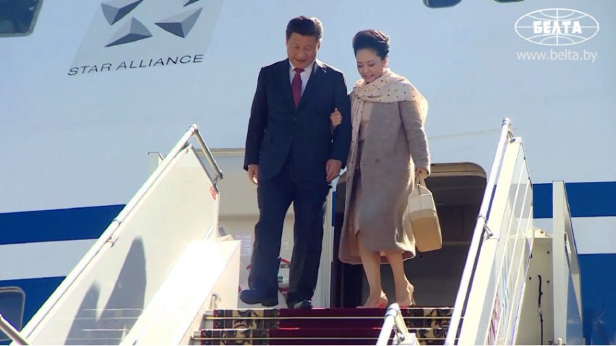 ����ƽ�������L���׶��_˹