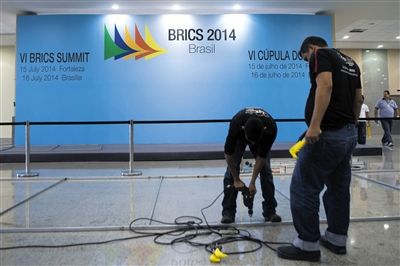 13�գ������R�_���������ݕ�չ���ģ������ˆT���Õ������l(f��)���d��