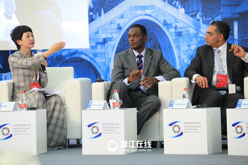 �۽��p��ʢ��