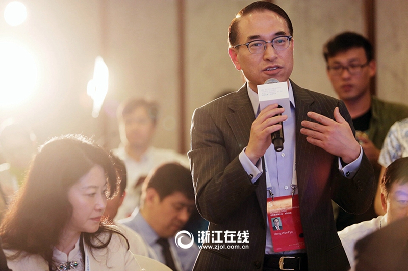 �۽��p��ʢ��