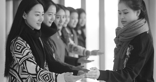 ���(zh��n)���绥(li��n)�W(w��ng)���(hu��)���(zh��n)���(hu��) ־Ը���˔�(sh��)��ȥ���һ��