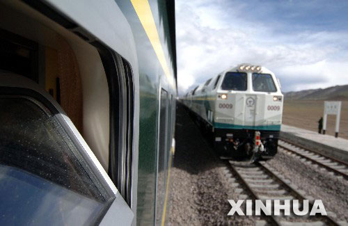 ���£���18�r05�֣��ĸ�ľ���ġ��ࣱ������܇�͏����_���ġ��أ�������܇�ڲ�����܇վ�����������������ࣱ������܇�ڲ�����܇վ����ͣ�����^�m������_�����أ�������܇�t��ͣ��������܇վ��ֱ������ľ�� &nbsp;&nbsp;&nbsp;&nbsp;���A��ӛ�߸¬��z