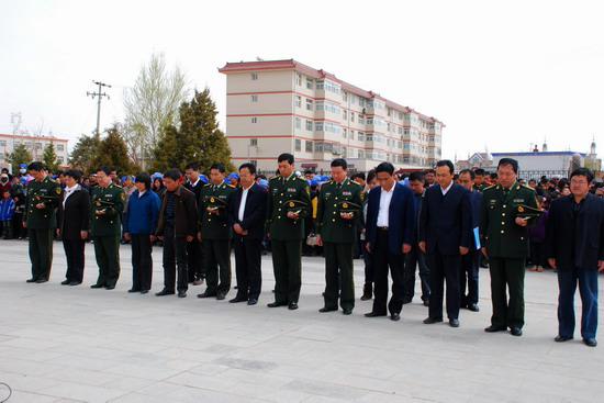 ܊���I���򡰿���Ӣ�ۡ�Ĭ������