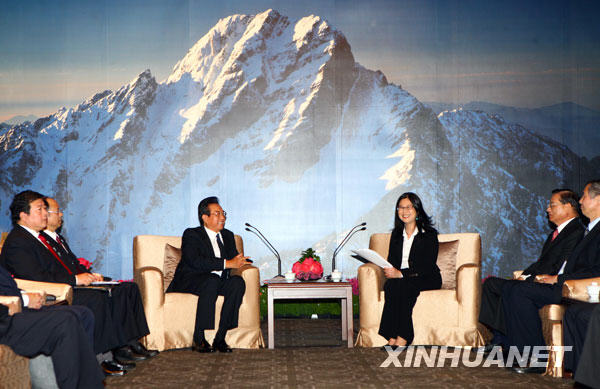 11��4�գ����f(xi��)�����L��������_���ݕ��_����(d��ng)�ִ����(w��)���ܲ��Tؓ(f��)؟(z��)��ه���¡� ���A��ӛ�� �ϏV�� �z