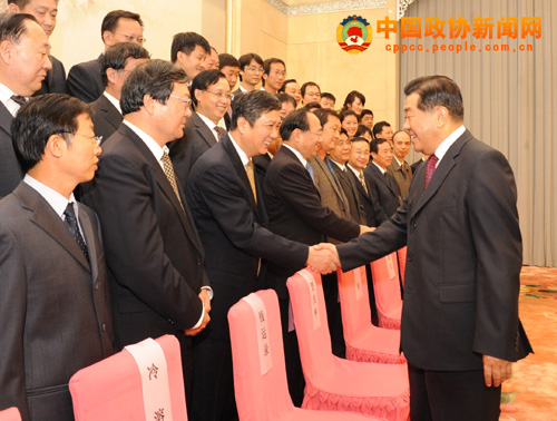 ���������f��Ҫ�īI�x����������Մ���������ھ��e�С��й��������ξֳ�ί��ȫ�����f��ϯ�Z�c�֕�Ҋ���c�������� ����ϼ �z