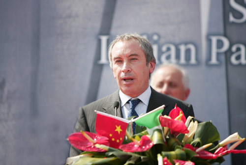 �����չ�^���������������o