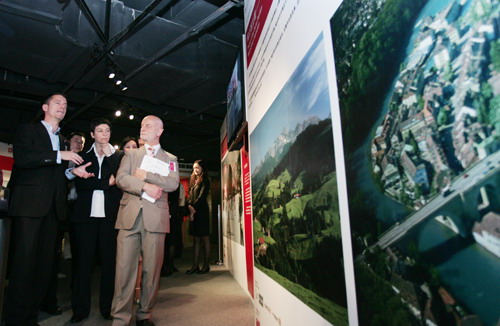 ����ʿ�ƏV�ܡ������Ϻ�������չʾ����