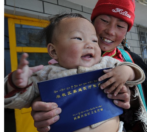 �Y�ψDƬ�����������h��ï�lһ���r���񎧺��ӵ��l�l����������2008��10��29�Քz���� 2008�꣬�����ٴ�����������r�������M�t���a���˜ʣ����^ȥ���˾�100Ԫ�Ļ��A�ϣ������r�������M�t���˜��_�������˾�140Ԫ�����������a�N125Ԫ�����˽⣬���غ�ƽ��š��؄e�Ǹĸ��_���ԁ�����������Ӌ�ܿ�^18�|Ԫ���ڰlչ�����t���l���I��ÿ�������r������t���a�N���^2000�fԪ�� ���A��ӛ�� �X�� �z